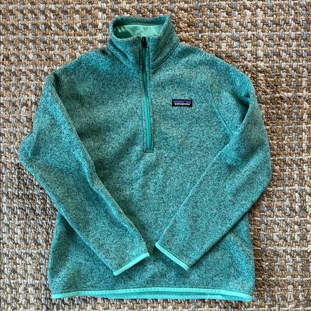 Patagonia Women's Green Sweater